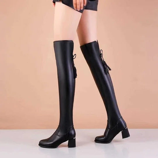 Botas altas elegantes