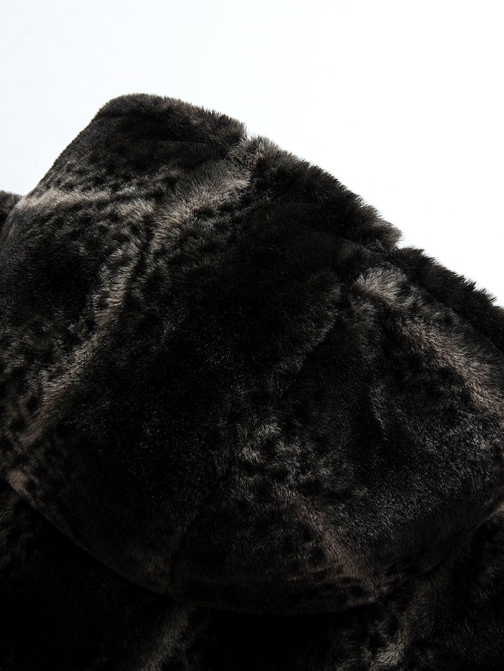 Chaqueta con capucha