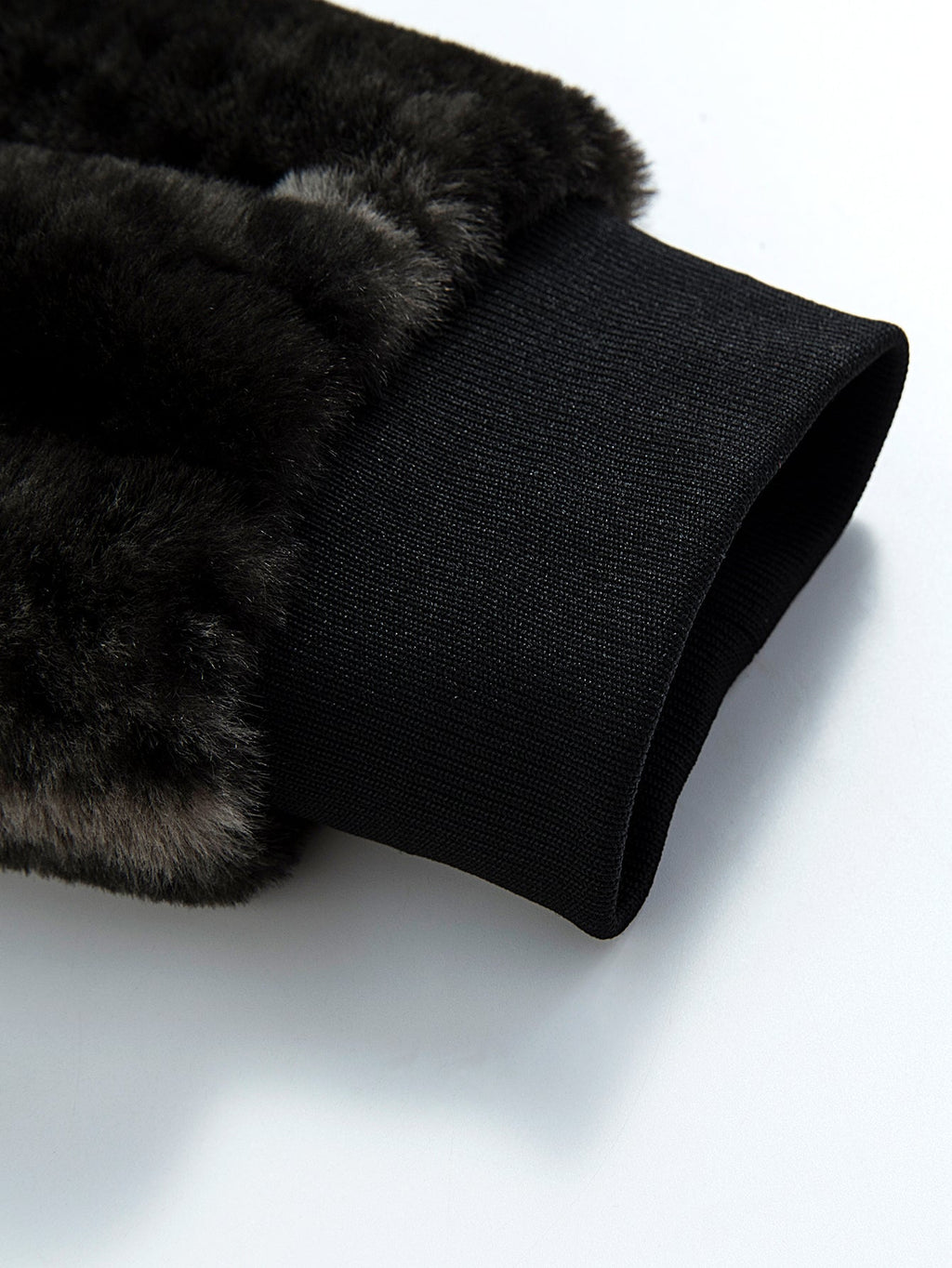 Chaqueta con capucha