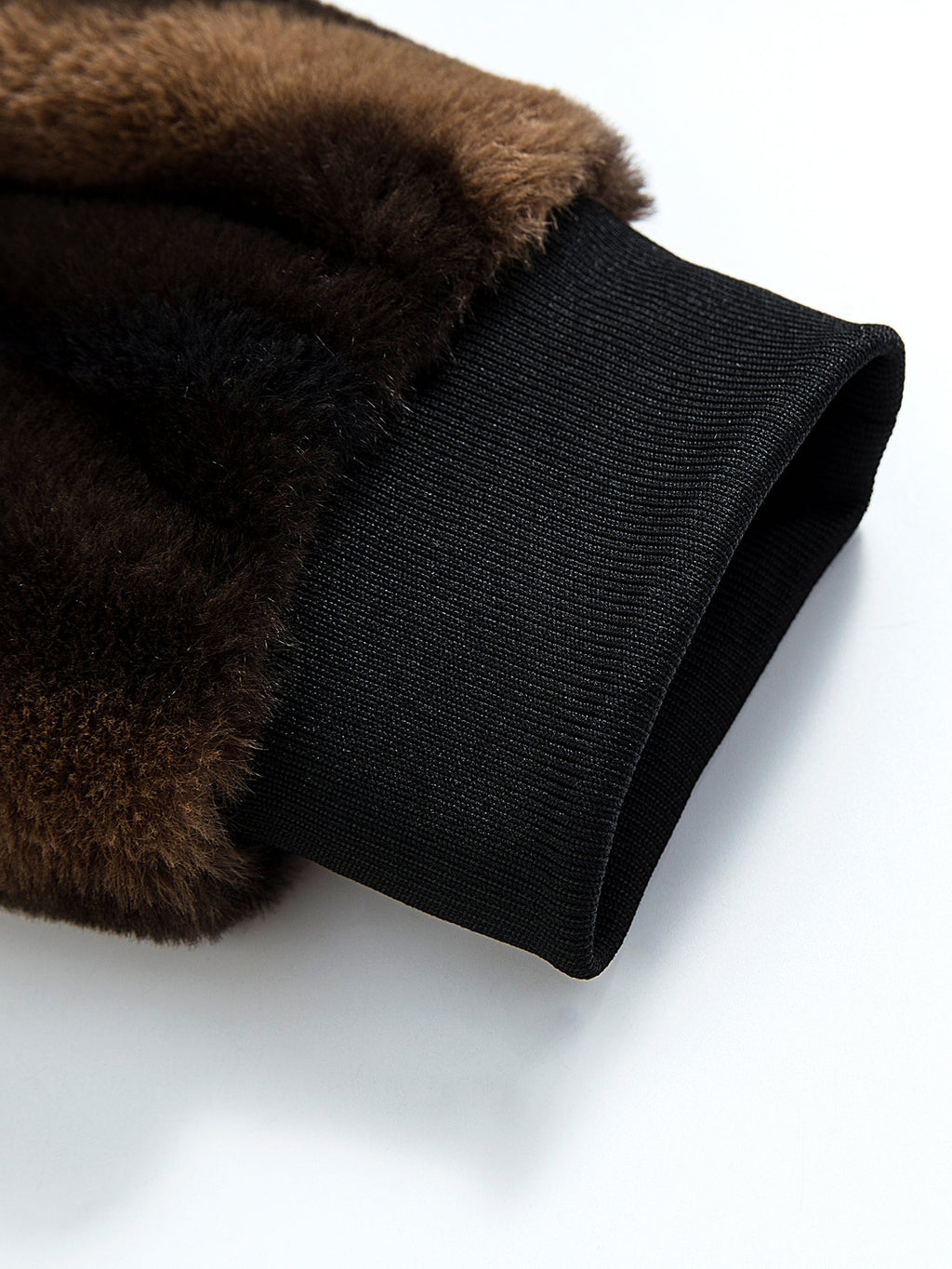 Chaqueta con capucha