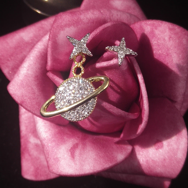 Aretes de Saturno
