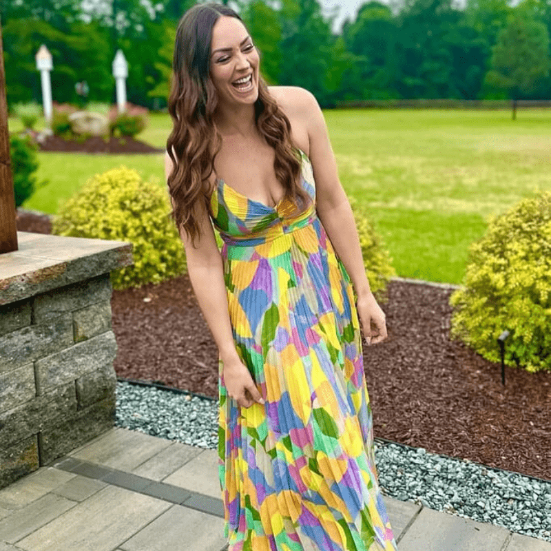 Vestido Midi con Escote en Corazón