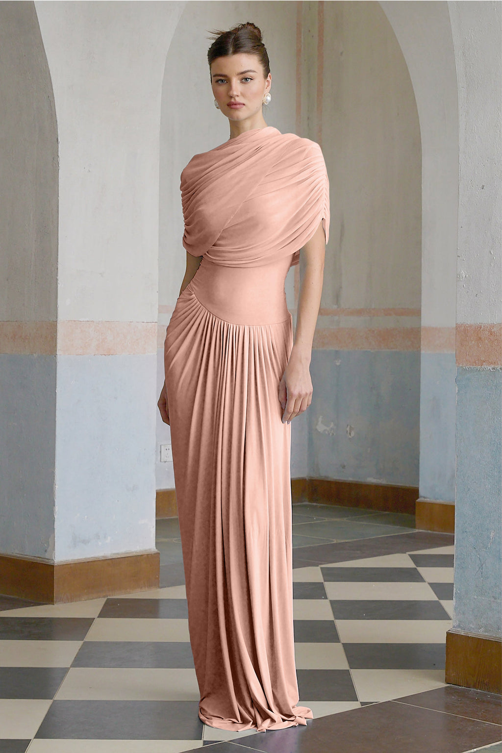 Vestido maxi plisado asimétrico