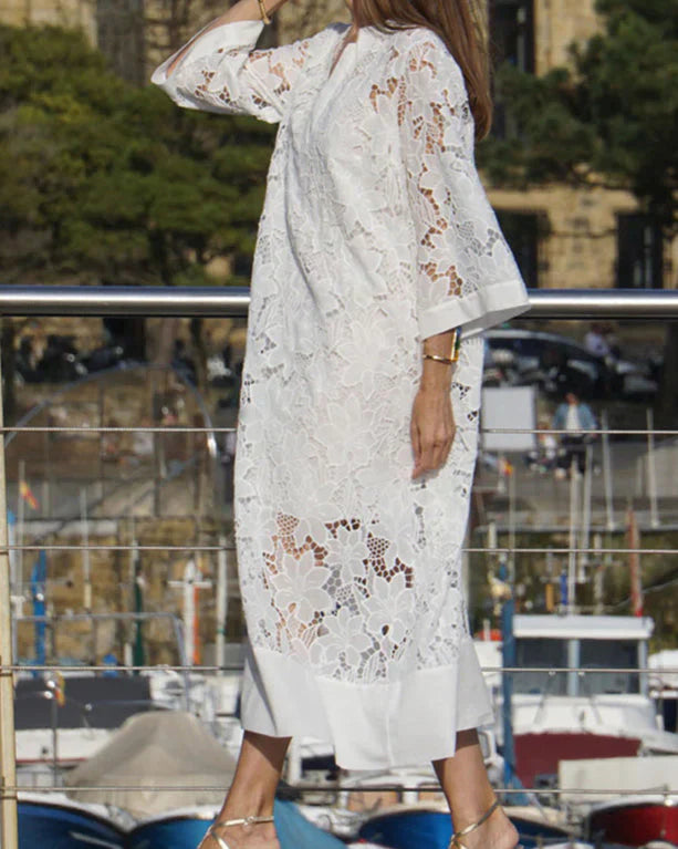 Vestido largo de encaje floral