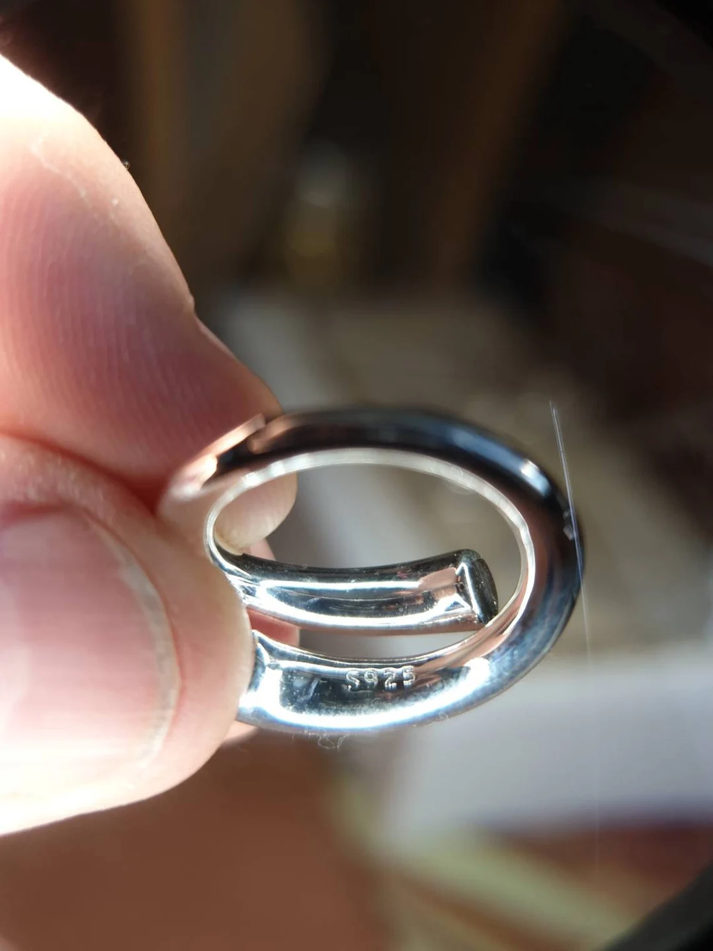 Anillo elegante ajustable