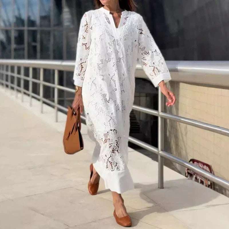 Vestido largo de encaje floral
