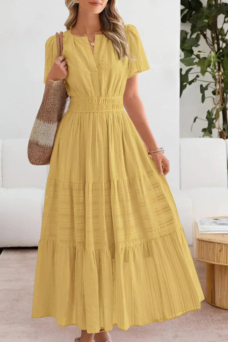 Vestido con cintura fruncida
