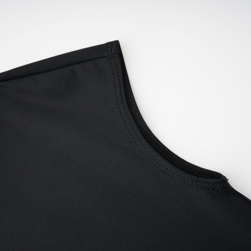 Vestido maxi negro con escote en ojo de cerradura