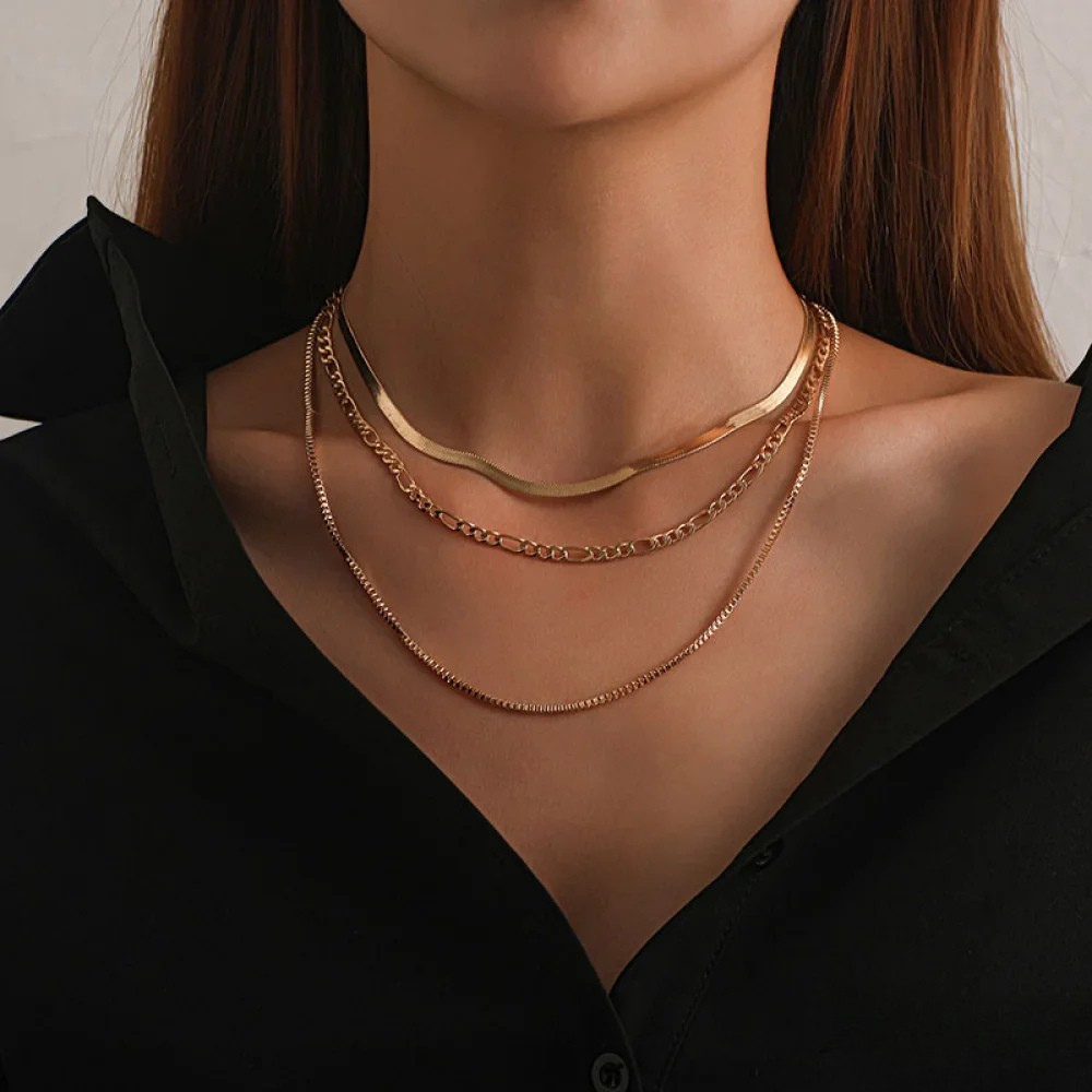 Collar vintage de tres capas