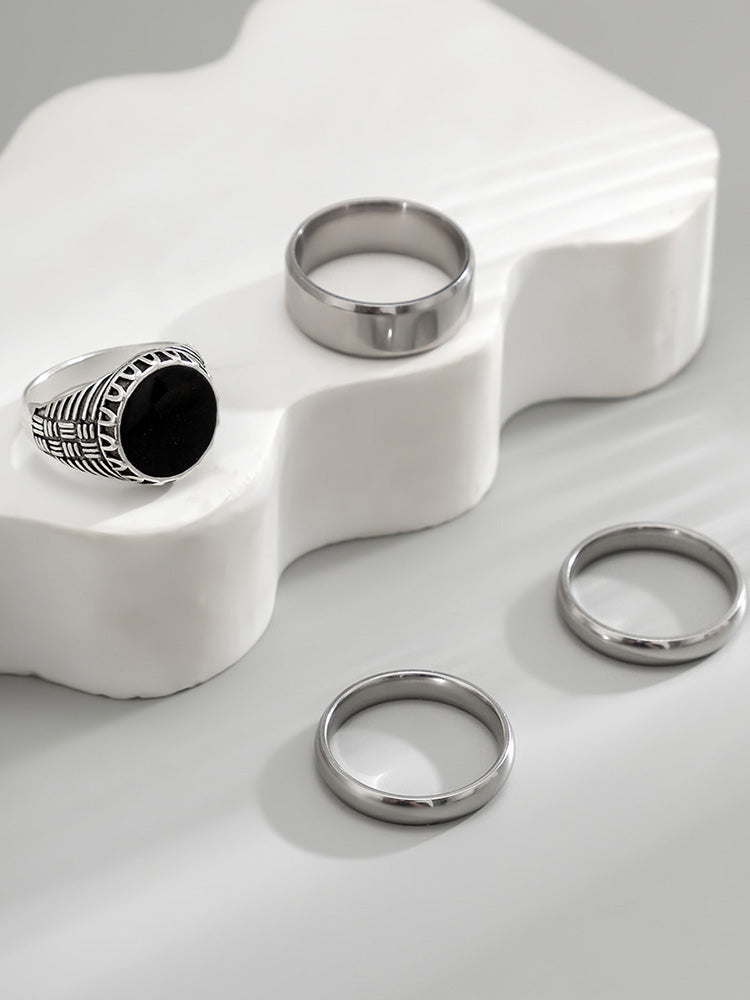 Conjunto 4 anillos estilo urbano