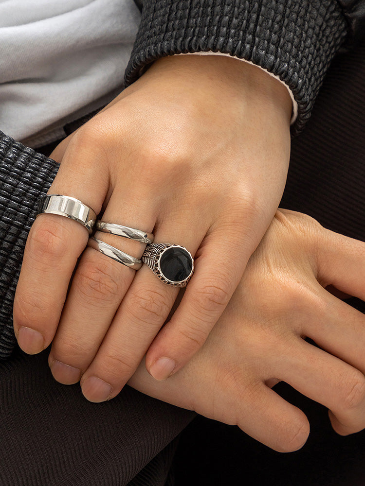 Conjunto 4 anillos estilo urbano