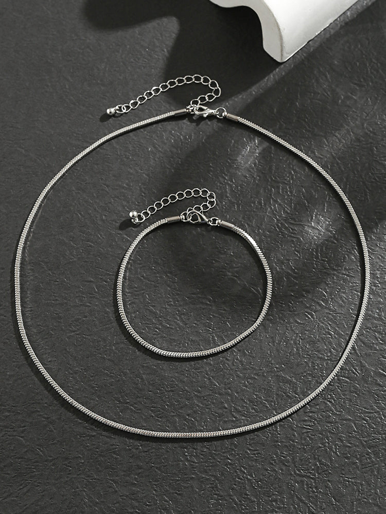 Conjunto de collar y pulsera