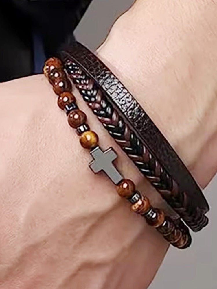 Pulsera de cuero con diseño
