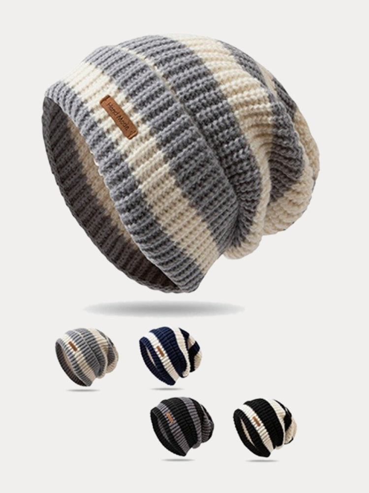Gorro de punto a rayas cómodo y apilable