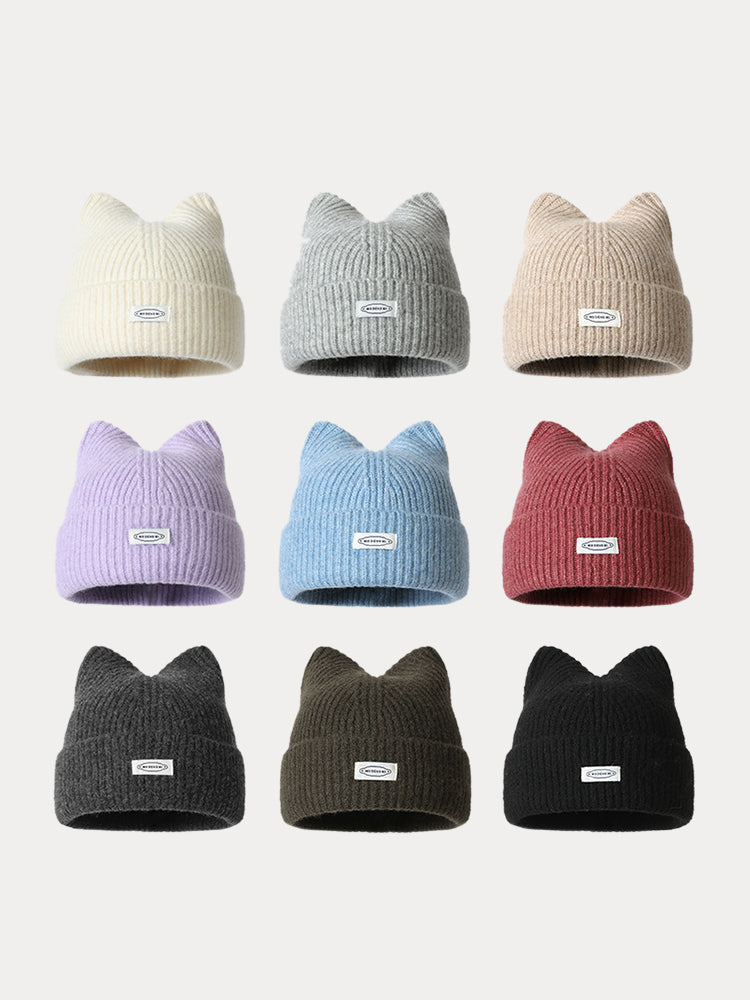 Gorro de peluche a la moda