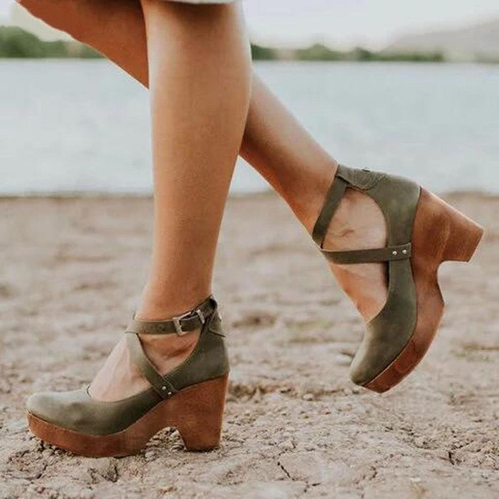 Andrea | Tacones de cuña para damas con correa en el tobillo