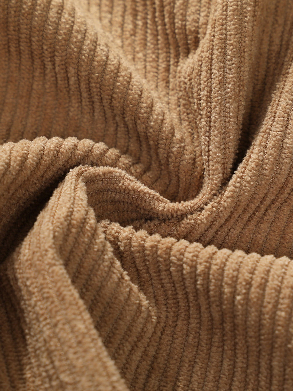 Chaqueta con capucha