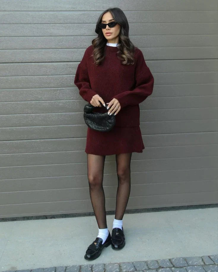 Lara - Conjunto de otoño de punto con jersey y falda