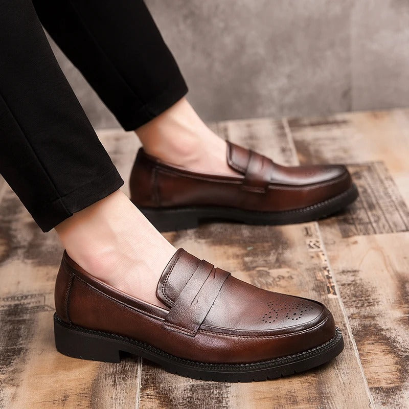 Elegantes mocasines británicos